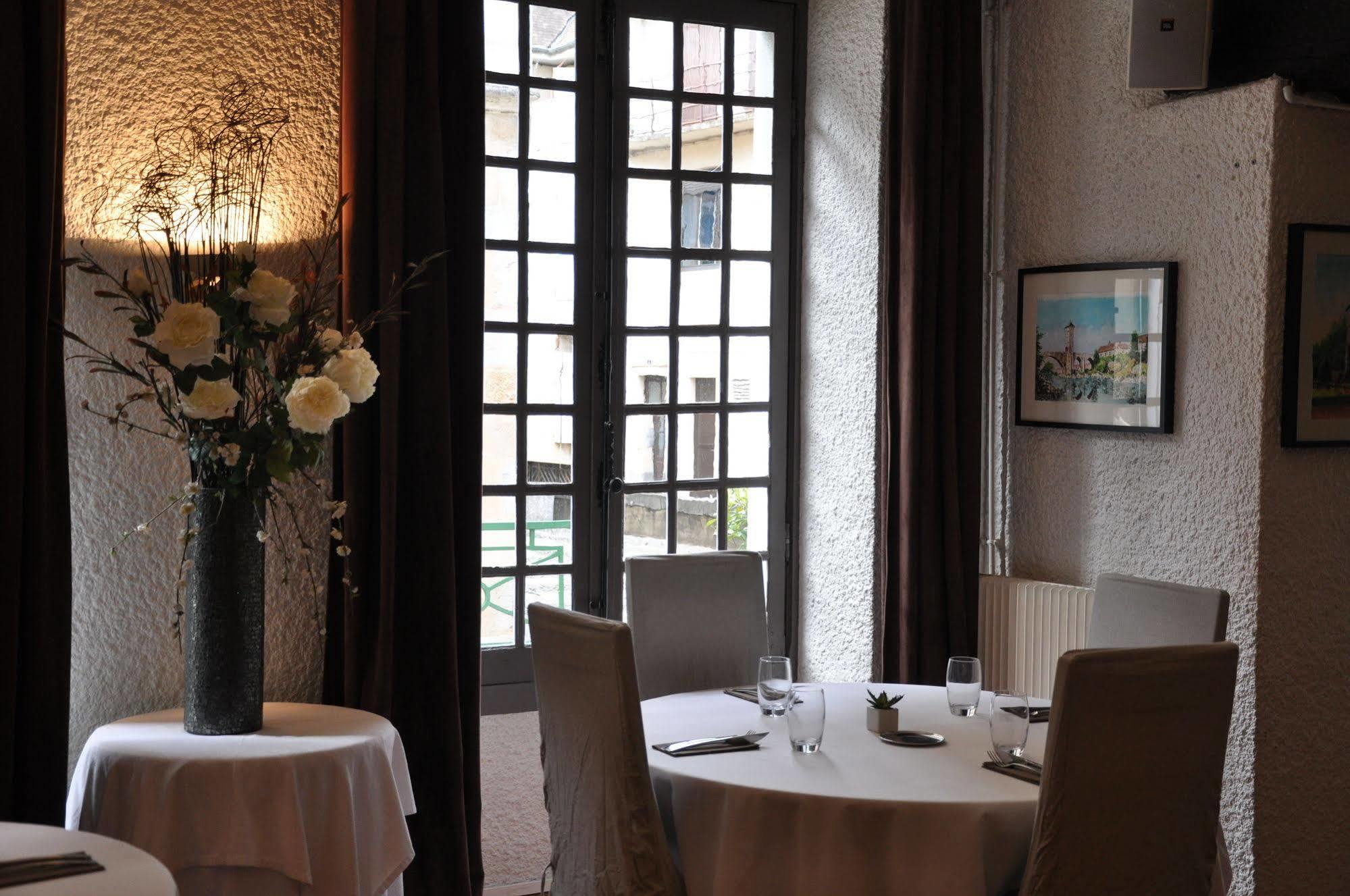 The Originals City, Hotel La Reine Jeanne, Ортез Екстер'єр фото
