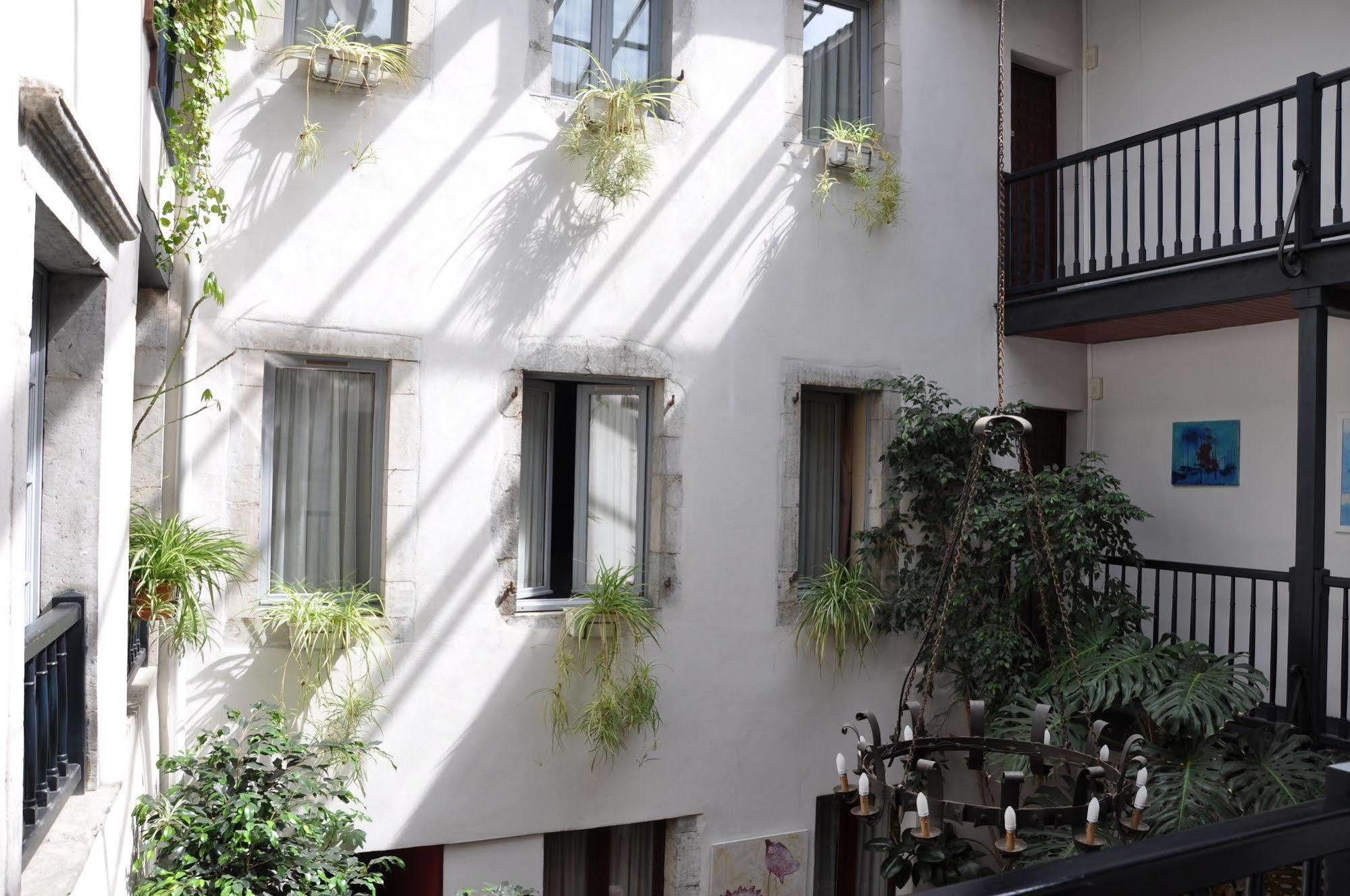 The Originals City, Hotel La Reine Jeanne, Ортез Екстер'єр фото