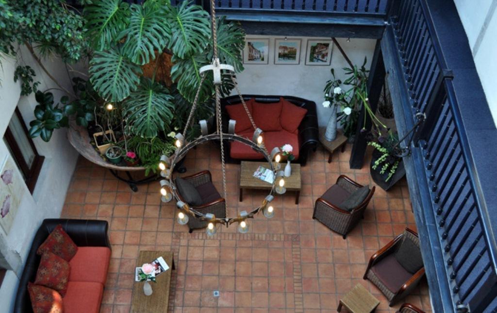 The Originals City, Hotel La Reine Jeanne, Ортез Екстер'єр фото